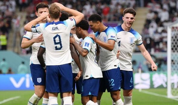 Confident performance sees England top Iran in opening game win
